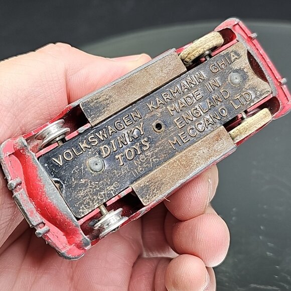 Dinky Toys Volkswagen Karmann Ghia Sports Car Missing Front Wheel Rubber - Picture 6 of 8